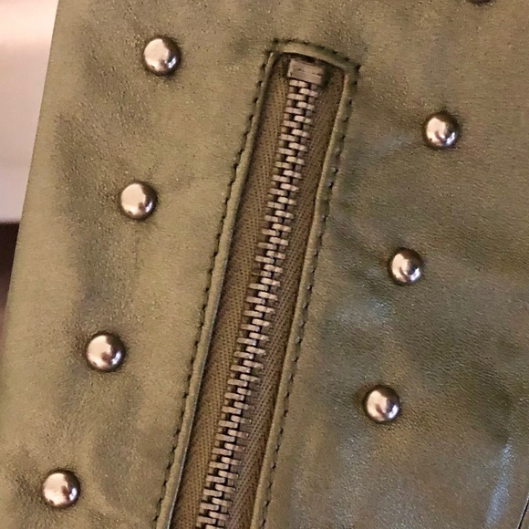 Jacket - Picture 3 of 3